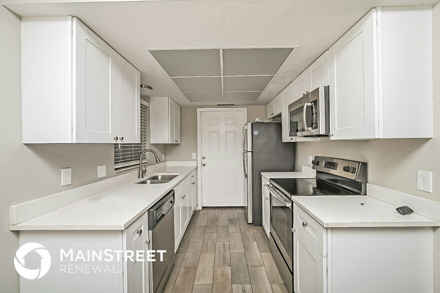 Building Photo - 3301 King William Cir