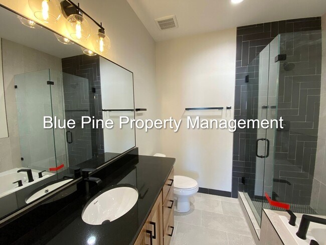 Building Photo - 1104 Cypress Loop