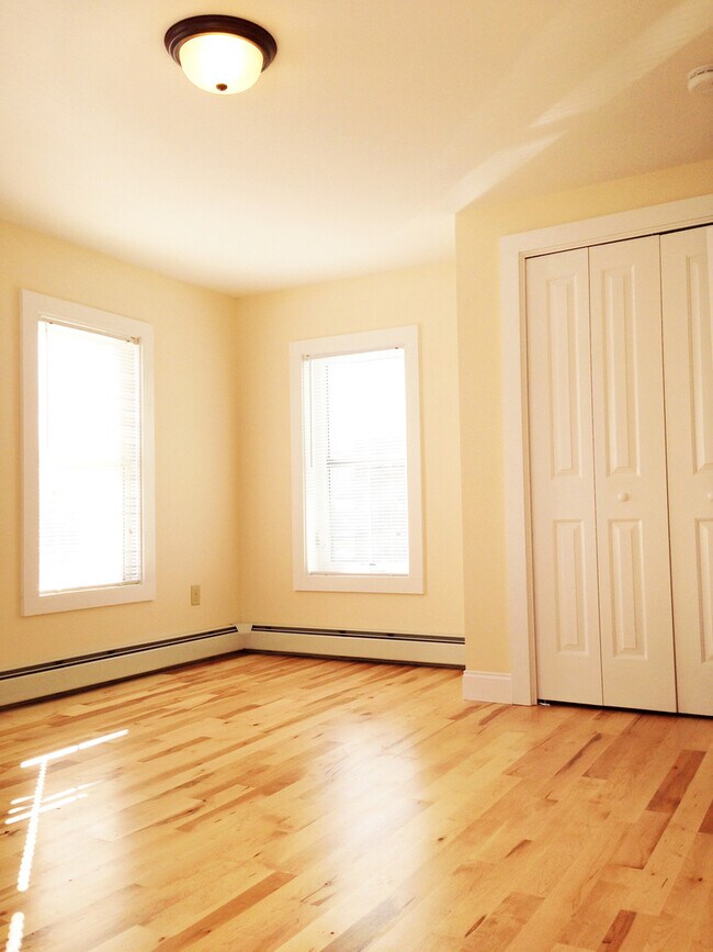 Building Photo - 50 North St