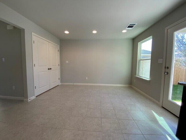 Building Photo - 17926 Papaveri Wy