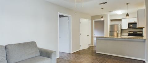 Building Photo - 2510 San Gabriel St