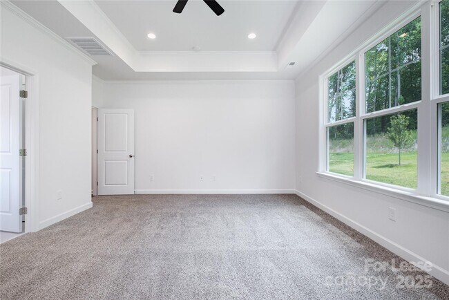Building Photo - 2567 Cornelius Pl NW