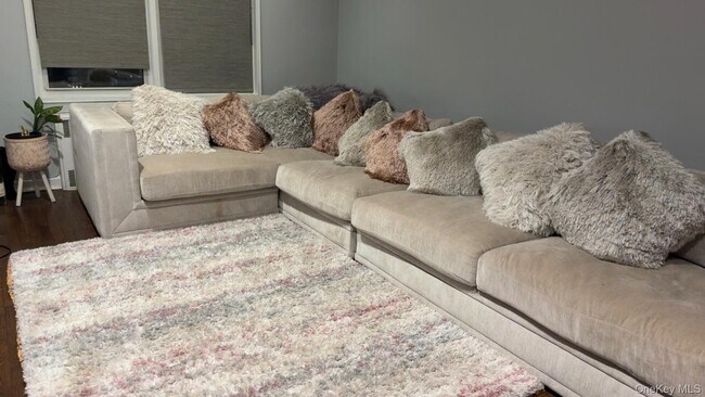 Building Photo - 510 Dubois Ave