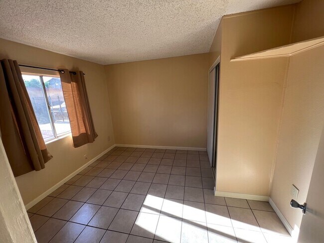 Building Photo - 24204 Clover Ave