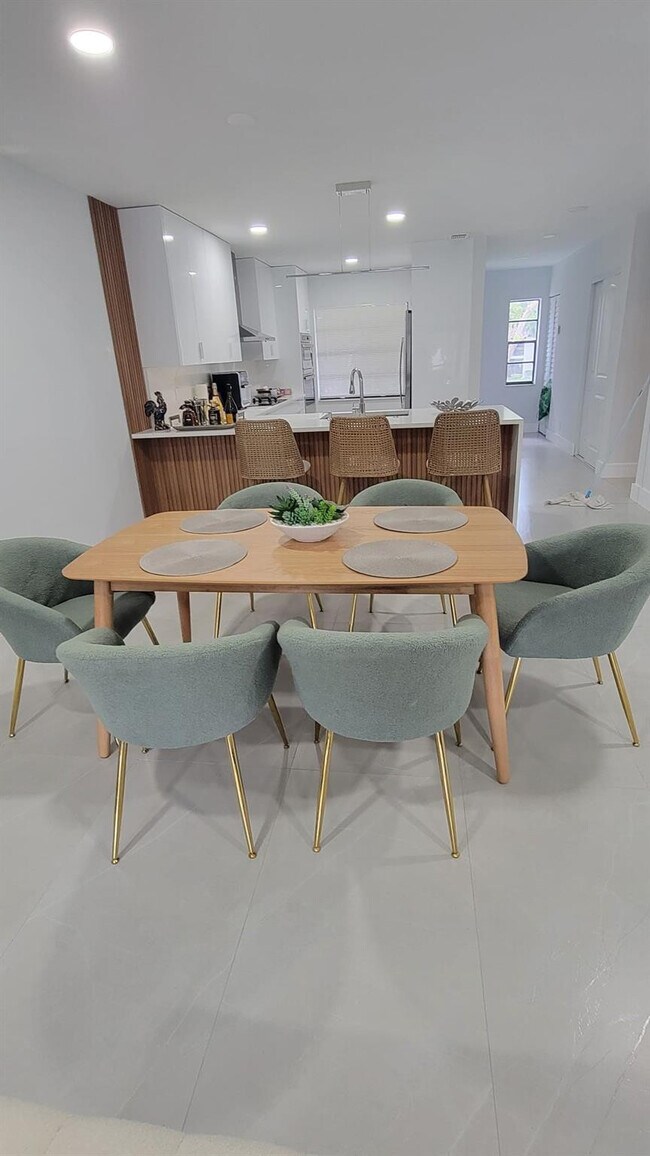 Building Photo - 9319 Pecky Cypress Ln