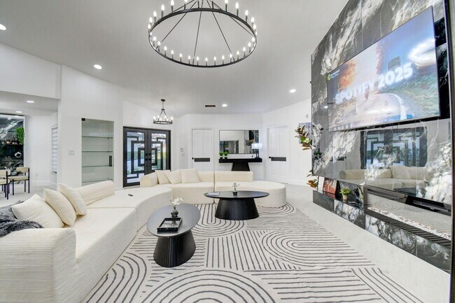 Building Photo - 13302 Doubletree Cir