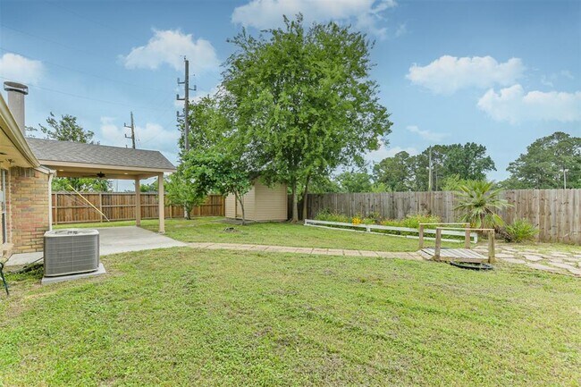 Building Photo - 8131 Split Oak Dr