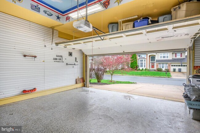 Building Photo - 20599 Quarterpath Trace Cir