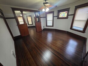 Building Photo - 29 Marshall St