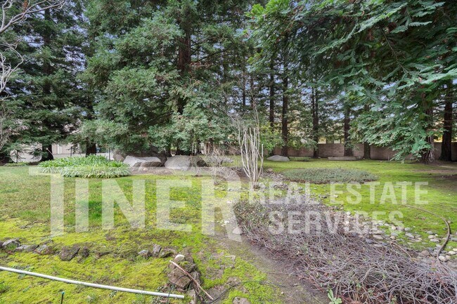 Building Photo - 3921 Rawhide Rd