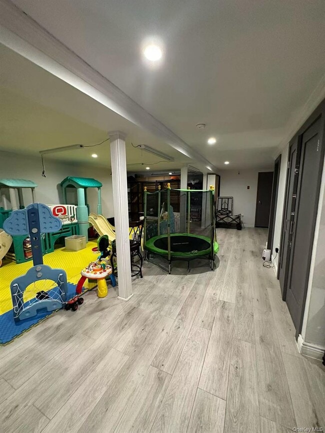 Building Photo - 50-27 175th St