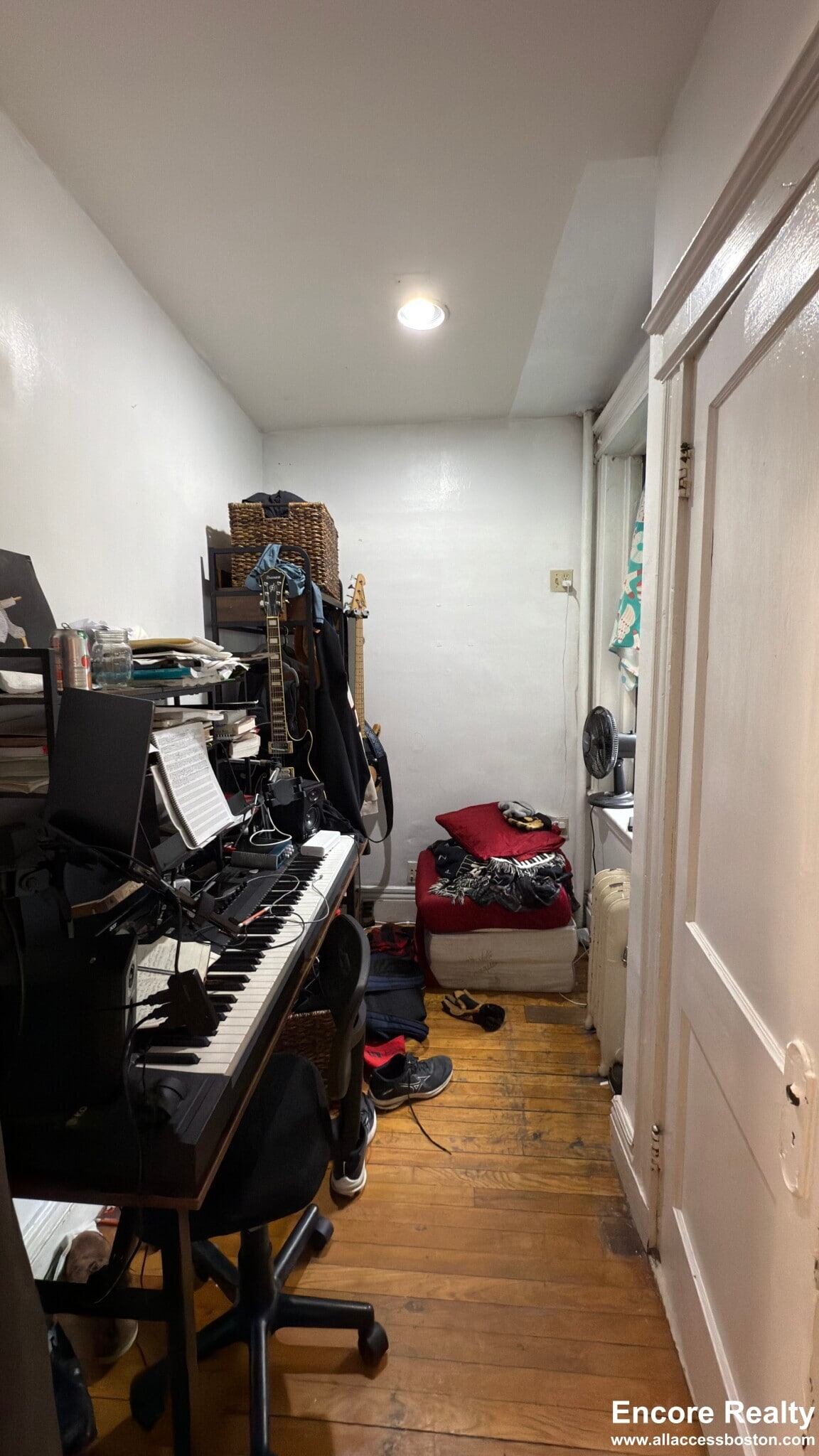 Building Photo - 58 Queensberry St