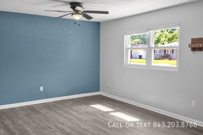 Building Photo - 227 Jean Wells Dr
