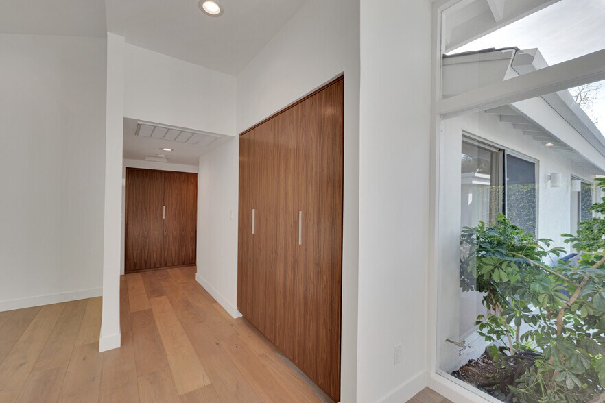 Building Photo - 6234 Paseo Canyon Dr