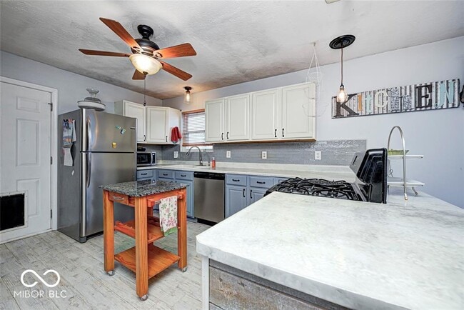 Building Photo - 7274 Kimberly Ln