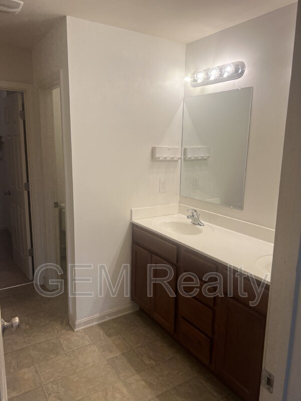Building Photo - 35122 Saba Pl