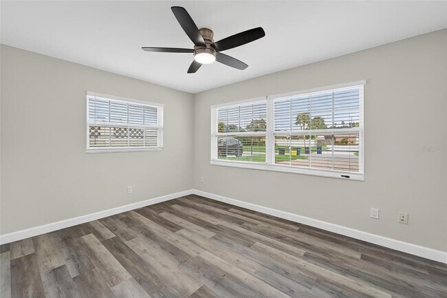 Building Photo - 1472 Byram Dr