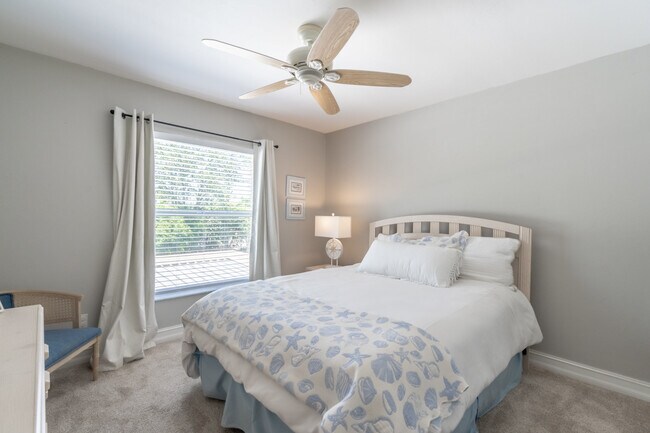 Building Photo - 1035 Tarpon Cove Dr