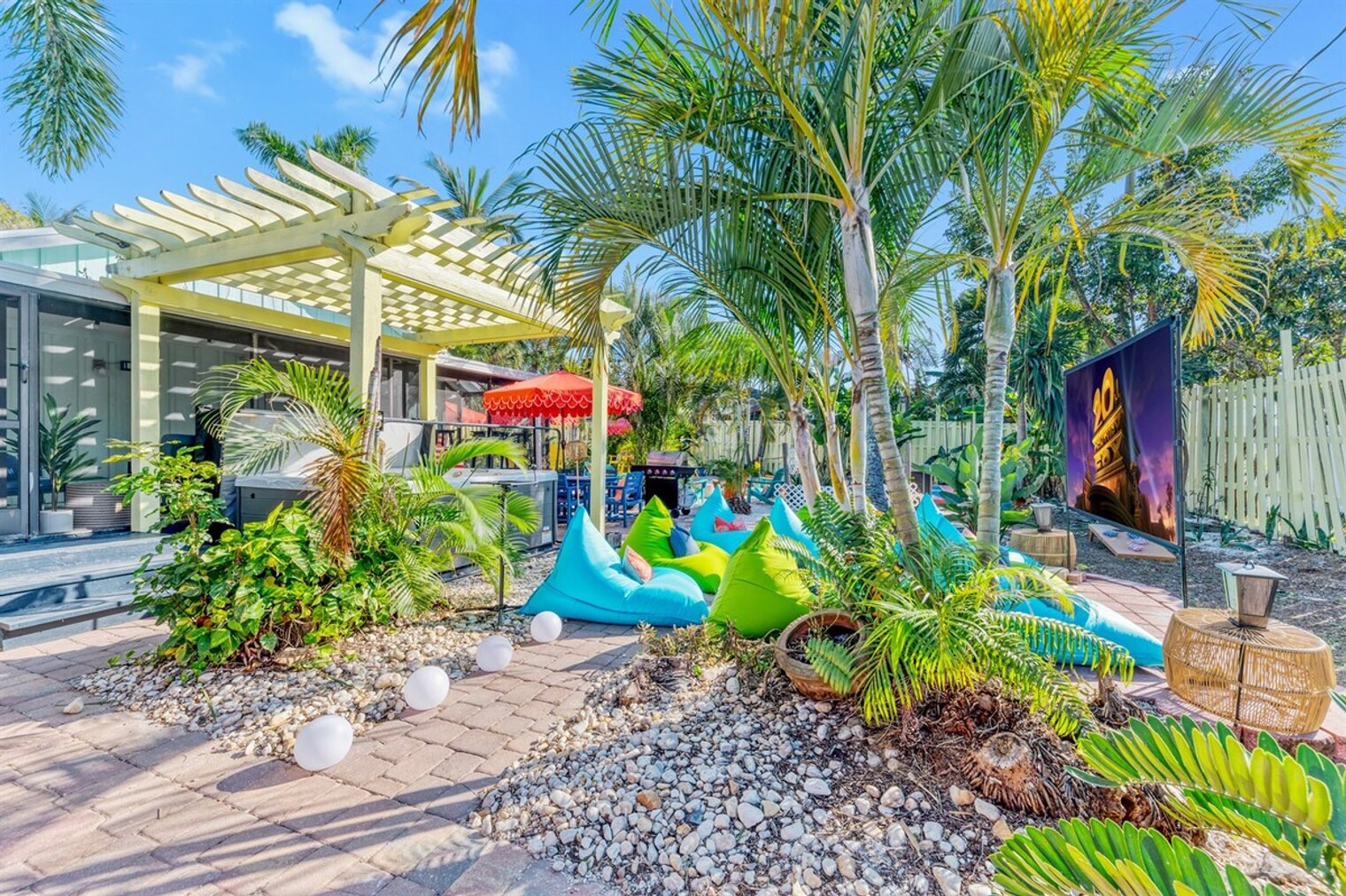 Building Photo - 8709 9th Ave NW