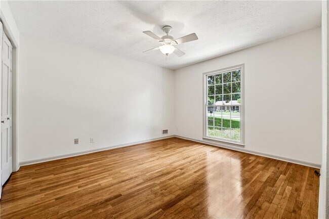 Building Photo - 2373 Wood Creek Ct