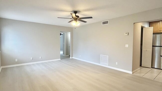 Building Photo - 4988 Sable Pine Cir