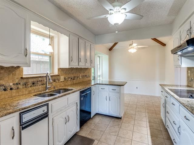 Building Photo - 207 Hemlock Dr