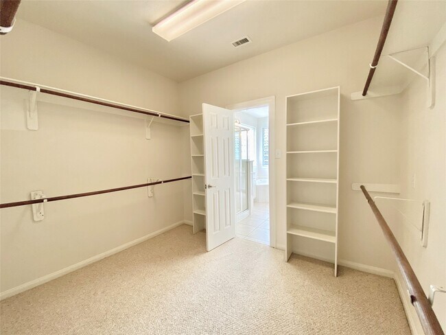 Building Photo - 5518 Chantel Way