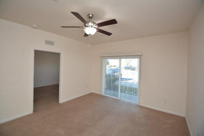 Building Photo - "Charming 3-Bedroom Condo Haven in St. Aug...