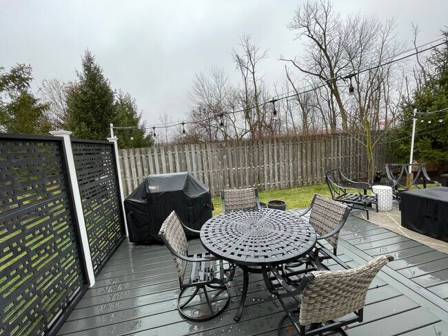 Building Photo - 12812 Anthem Ave