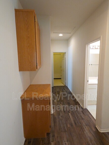 Building Photo - 28943 Baywater Dr
