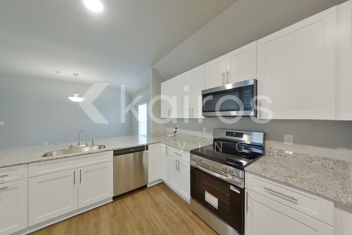 Building Photo - 22863 Monterey Ave