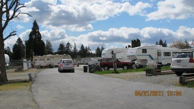 Building Photo - Single Wide Mobile Home Available- Now Leasing!