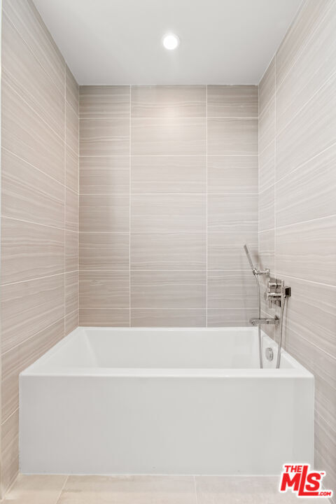 Building Photo - 1226 S Bedford St