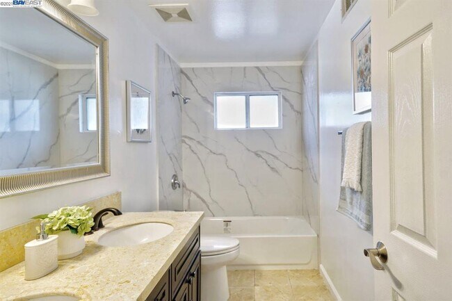 Building Photo - SERENE SYLVAN SANCTUARY - 4 Bed/2 Bath Home w/Private Pool - FREMONT