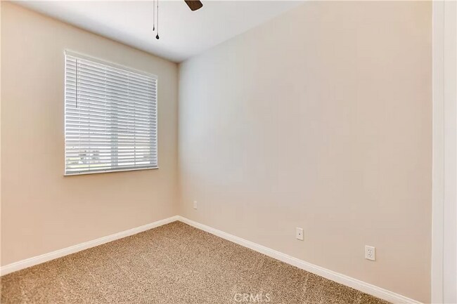 Building Photo - 11045 Waterwood St