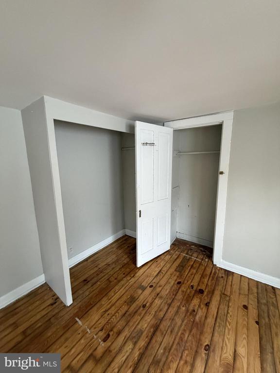 Building Photo - 190 7th St