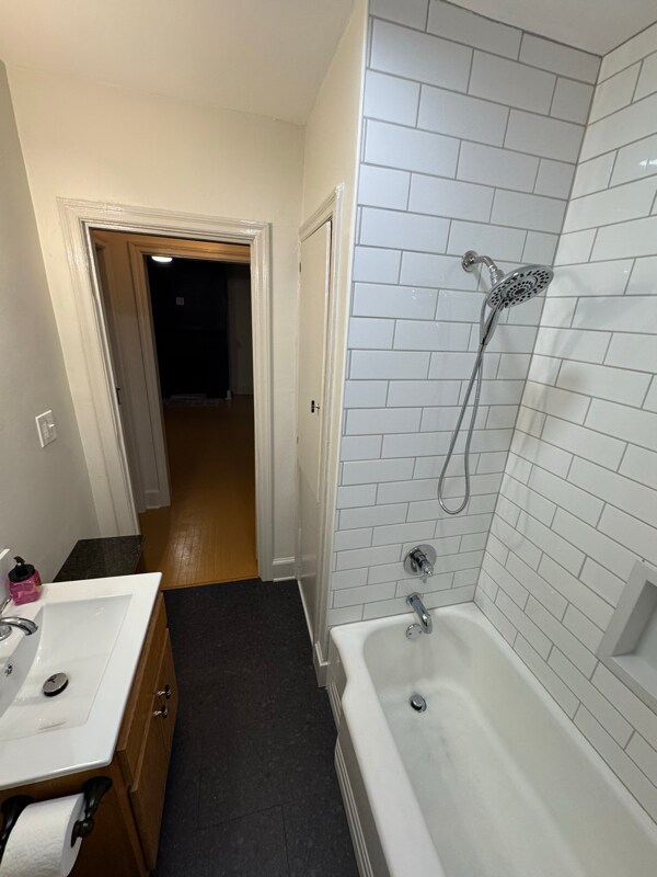 Building Photo - 1310 Sparkman St SW