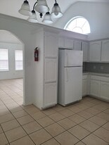 Building Photo - 1622 Orlando St