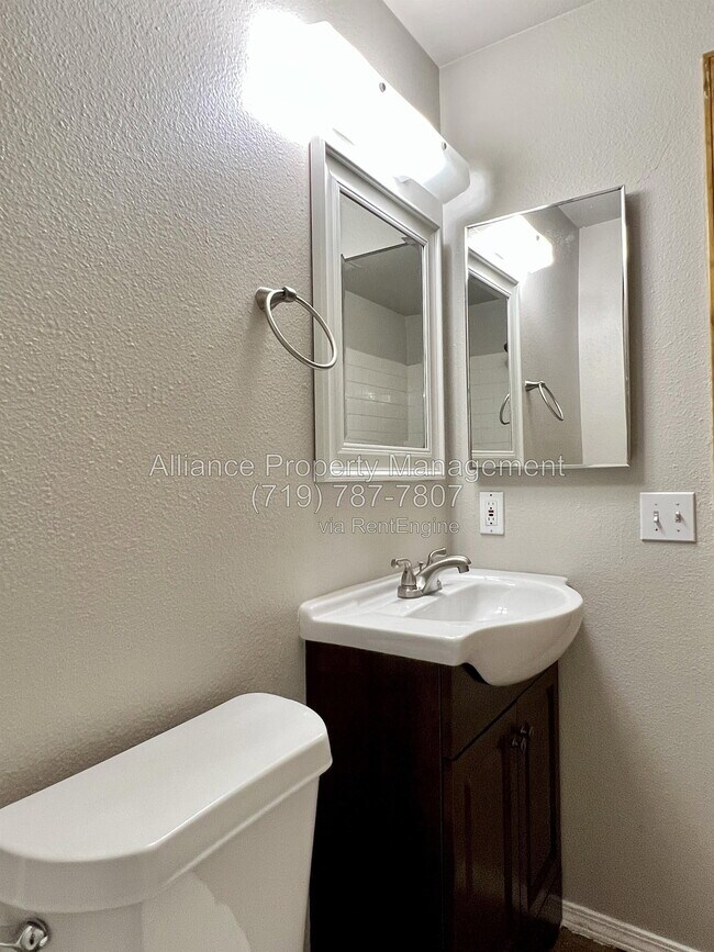 Building Photo - 6318 Galway Dr