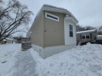 Building Photo - 117 111th Square NE