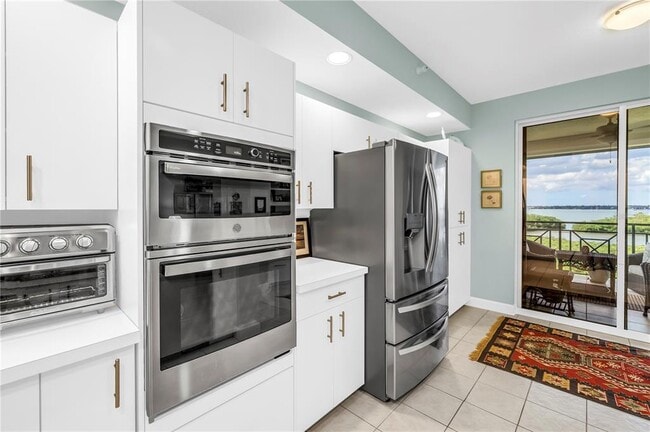 Building Photo - 4801 Osprey Dr S