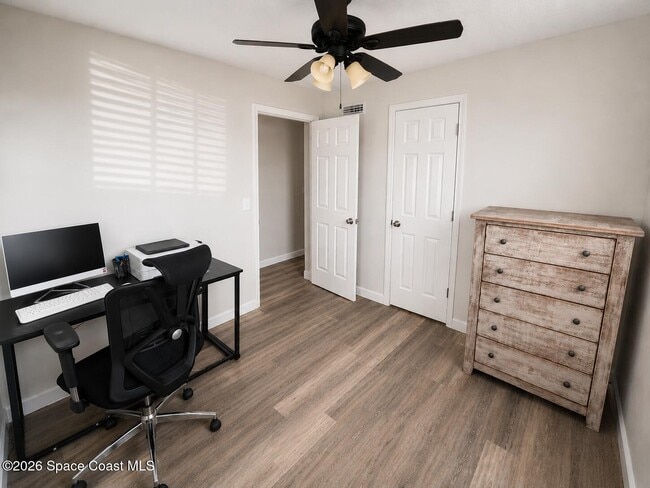Building Photo - 4995 Sharlene Dr