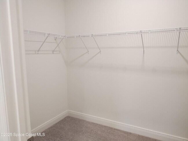 Building Photo - 920 Covington Ct