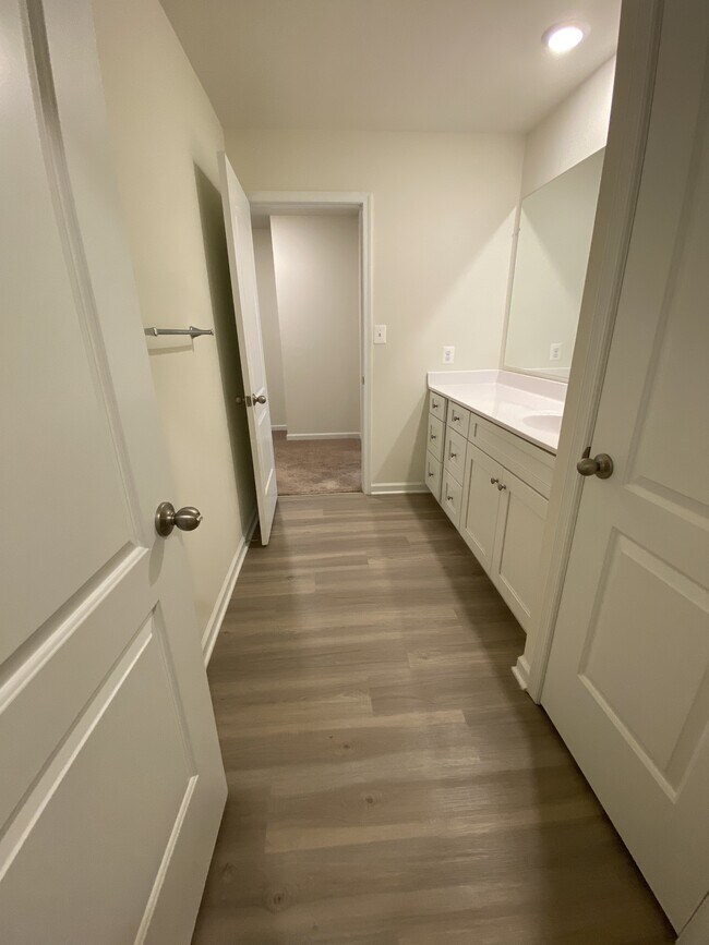 Building Photo - 697 Rivanna Run
