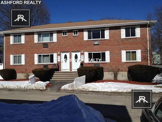 Building Photo - 2 bedroom in Belmont MA 02478