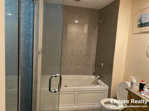 Building Photo - 254 Friend St