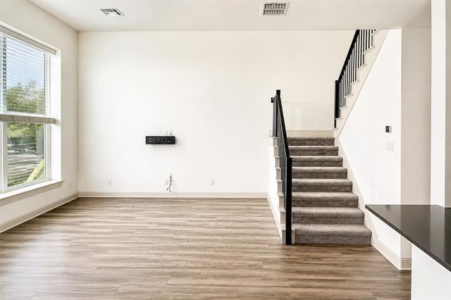 Building Photo - 11402 Sugarlands Dr