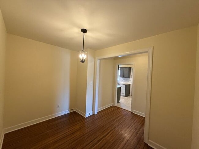 Building Photo - T.R. Lawing Realty Property