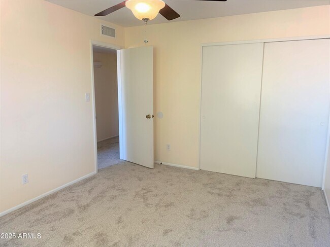 Building Photo - 8125 E Glenrosa Ave