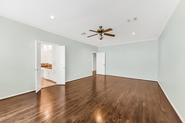 Building Photo - 4408 Mildred St